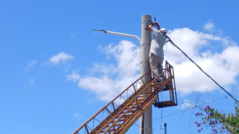 Nueva iluminación LED en la calle Belgrano: un gran paso hacia un Casalegno mejor